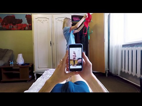 ❤️ Η ετεροθαλής αδελφή έκανε τον αδελφό της να τελειώσει λίγο πριν έρθει η μαμά στο σπίτι ️❌ Γαμημένο βίντεο ❌️