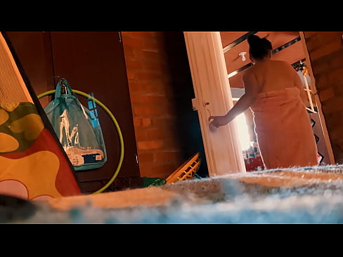 ❤️ Ο θείος μου με ακολουθεί στο ντους, με γαμάει ενώ κάνω ντους. ️❌ Γαμημένο βίντεο ❌️