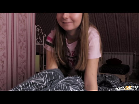 ❤️ Blonde Sucks her Best Friend Deeply και παίρνει σπέρμα στο στόμα της ️❌ Γαμημένο βίντεο ❌️